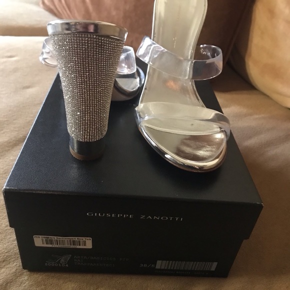 Giuseppe Zanotti Transparent slides - Picture 3 of 12